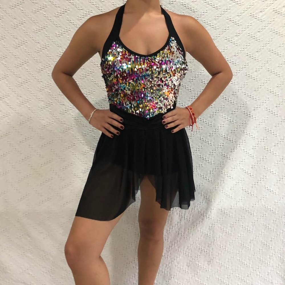 DISCO DANCE OUTFIT
